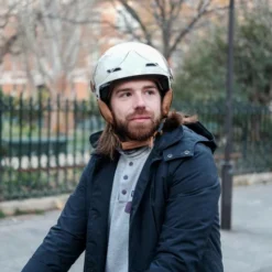 Casque De Vélo Avec Visière Cadence - Marko -Vêtements Soldes Magasin casque de velo avec visiere cadence marko 3