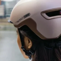 Casque De Vélo Urbain Lumineux Hud-Y ACE - ABUS -Vêtements Soldes Magasin casque de velo urbain lumineux hud y ace abus 5