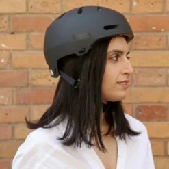 Casque Macon 2.0 Pour Cycliste Urbain - Bern -Vêtements Soldes Magasin casque macon 20 pour cycliste urbain bern 2