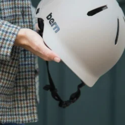 Casque Watts 2.0 Pour Cycliste Urbain - Bern -Vêtements Soldes Magasin casque watts 20 pour cycliste urbain bern 2