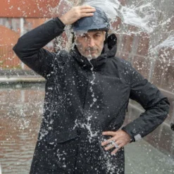 Couvre Casque Vélo Imperméable - Tucano Urbano -Vêtements Soldes Magasin couvre casque velo impermeable tucano urbano 3