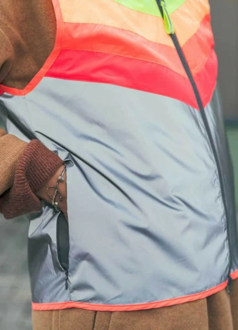 Gilet De Sécurité Vélo à Capuche Darkflow - GoFluo 6 Gilet De Sécurité Vélo à Capuche Darkflow - GoFluo – Image 6