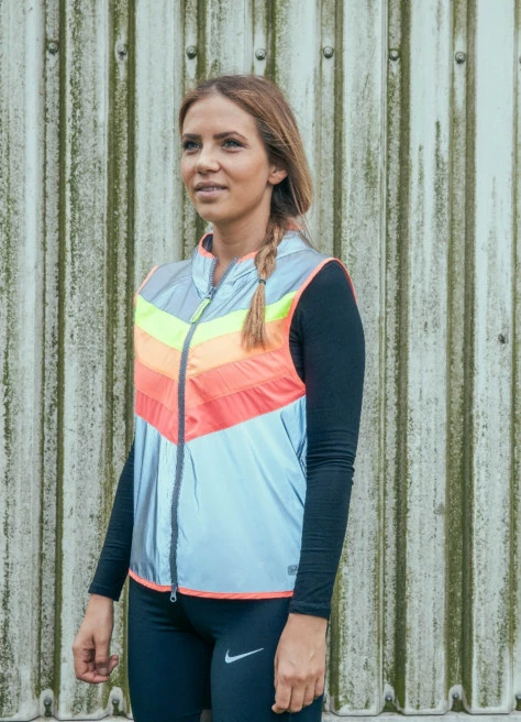 Gilet De Sécurité Vélo à Capuche Darkflow - GoFluo 1 Gilet De Sécurité Vélo à Capuche Darkflow - GoFluo