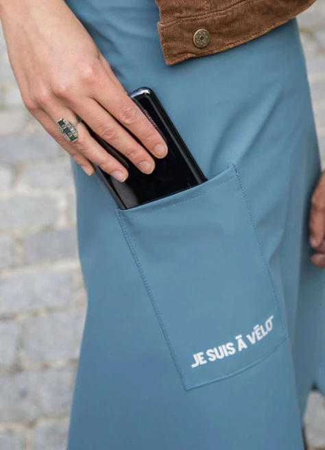 Jupe De Pluie Vélo En Ville - JE SUIS À VÉLO 6 Jupe De Pluie Vélo En Ville - JE SUIS À VÉLO – Image 6