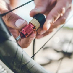 Pompe à Pied Vélo Sport Floor Drive - Lezyne -Vêtements Soldes Magasin pompe a pied velo sport floor drive lezyne 4