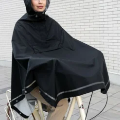 Poncho De Pluie Vélo Imbris - Weathergoods Sweden -Vêtements Soldes Magasin poncho de pluie velo imbris weathergoods sweden 3