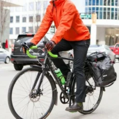 Sacoche Costume 3.0 Pour Vélo - Two Wheel Gear -Vêtements Soldes Magasin sacoche costume 30 pour velo two wheel gear 2