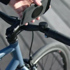 Support-smartphone Vélo - Shapeheart -Vêtements Soldes Magasin support smartphone velo shapeheart 2
