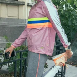 Veste De Pluie Vélo Légère Et Réfléchissante - Gofluo 6 Veste De Pluie Vélo Légère Et Réfléchissante - Gofluo -Vêtements Soldes Magasin veste de pluie velo legere et reflechissante gofluo 2