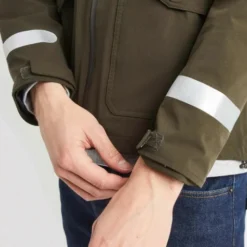 Veste Vélo Imperméable Recyclée Landes - Faguo -Vêtements Soldes Magasin veste velo impermeable recyclee landes faguo 2